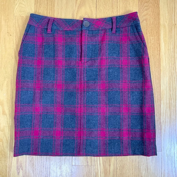 Eddie Bauer Dresses & Skirts - Eddie Bauer Plaid Skirt Red Gray Wool (10)